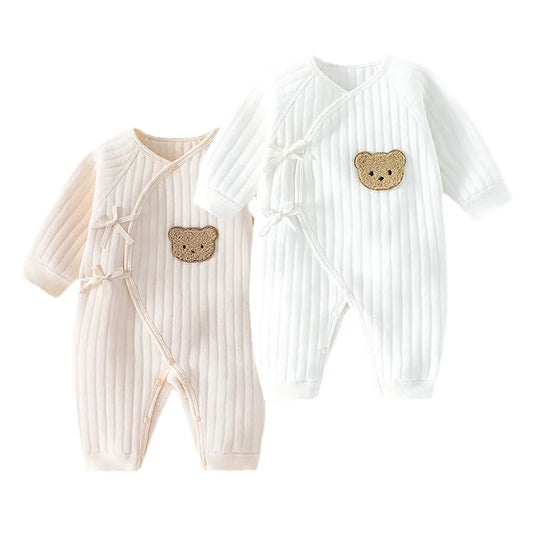 Combinaison en coton pour bébés filles et garçons.